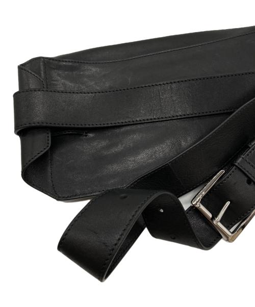 JIMMY CHOO（ジミーチュウ）JIMMY CHOO (ジミーチュウ) スタースタッズボディーバック ブラックの古着・服飾アイテム