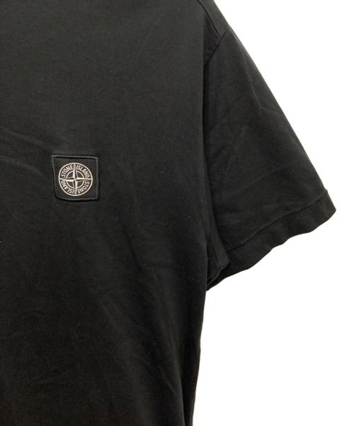 STONE ISLAND（ストーンアイランド）STONE ISLAND (ストーンアイランド) ロゴパッチＴシャツ ブラック サイズ:Ｍの古着・服飾アイテム