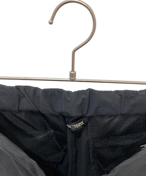 ARC'TERYX（アークテリクス）ARC'TERYX (アークテリクス) Clarkia Cotton Pant Wide Leg ブラック サイズ:6の古着・服飾アイテム