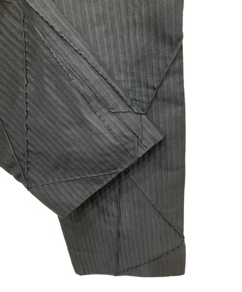 ISSEY MIYAKE（イッセイミヤケ）ISSEY MIYAKE (イッセイミヤケ) パイピングスラックス ブラック サイズ:1の古着・服飾アイテム