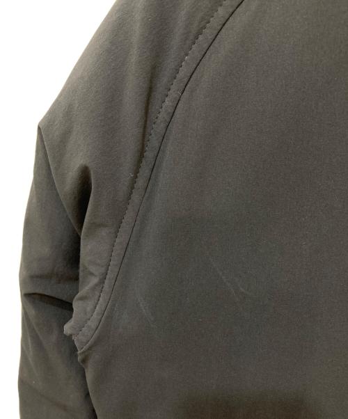Eddie Bauer（エディーバウアー）Eddie Bauer (エディーバウアー) リバーシブルダウンジャケット ネイビー サイズ:Sの古着・服飾アイテム