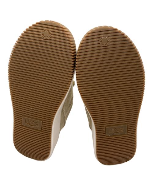 UGG（アグ）UGG (アグ) EZ-Duzzit Suede Lace Up ベージュ サイズ:24.5の古着・服飾アイテム