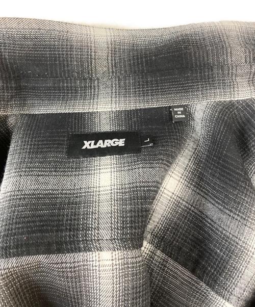 X-LARGE（エクストララージ）X-LARGE (エクストララージ) OLD ENGLISH L/S FLANNEL SHIRT ブラック サイズ:LLの古着・服飾アイテム