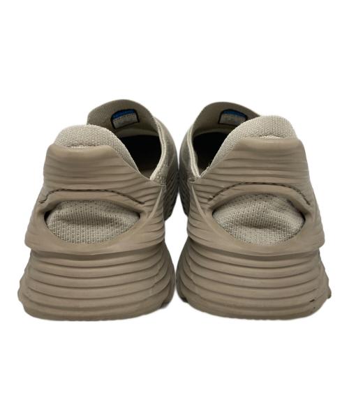 HOKAONEONE（ホカオネオネ）HOKAONEONE (ホカオネオネ) RESTORE TC ベージュ サイズ:25の古着・服飾アイテム