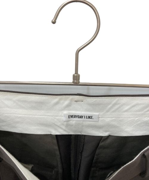 DEUXIEME CLASSE（ドゥーズィエム クラス）Deuxieme Classe (ドゥーズィエム クラス) Essential Tuck パンツ ブラウン サイズ:36の古着・服飾アイテム