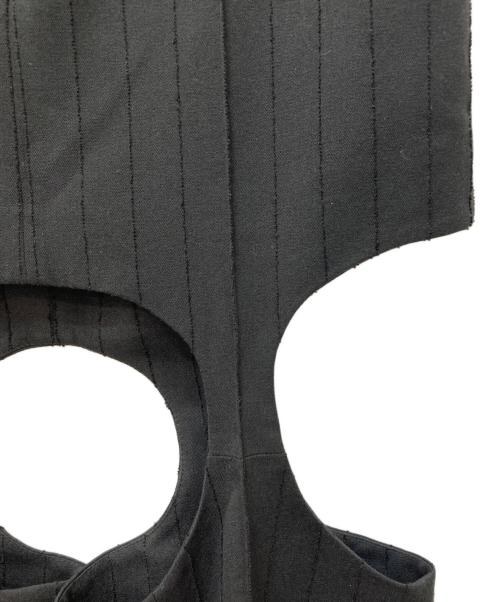 Avavav（アヴァヴァヴ）AVAVAV (アヴァヴァヴ) カットアウトパンツ ブラック サイズ:Sの古着・服飾アイテム
