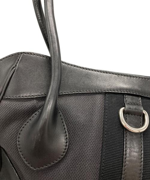 PRADA（プラダ）PRADA (プラダ) ロゴプレートハンドバッグ ブラックの古着・服飾アイテム
