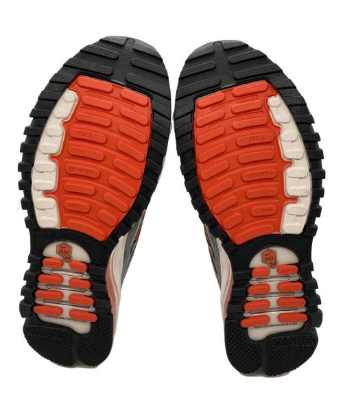NIKE（ナイキ）NIKE (ナイキ) AIR MAX TL 2.5 PHANTOM/TOTAL ORANGE-DK SMOKE GREY ホワイト サイズ:28.5の古着・服飾アイテム