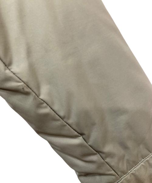 BURBERRY BLUE LABEL（バーバリー ブルー レーベル）BURBERRY BLUE LABEL (バーバリー ブルー レーベル) 裏ノヴァチェックダウンジャケット カーキ サイズ:Mの古着・服飾アイテム