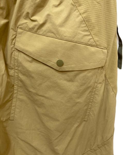 MAHARISHI（マハリシ）maharishi (マハリシ) リサイクルナイロンカーゴパンツ ベージュ サイズ:XLの古着・服飾アイテム