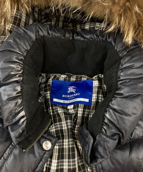 BURBERRY BLUE LABEL（バーバリー ブルー レーベル）BURBERRY BLUE LABEL (バーバリー ブルー レーベル) フーデッドダウンコート ブラック サイズ:38の古着・服飾アイテム