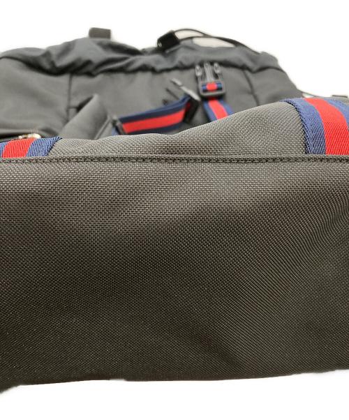 GUCCI（グッチ）GUCCI (グッチ) タイガーモチーフバックパック ブラックの古着・服飾アイテム