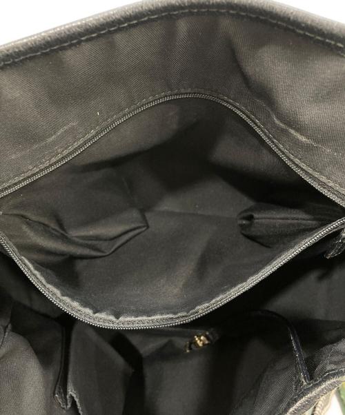 GUCCI（グッチ）GUCCI (グッチ) GGキャンバスハンドバッグ ブラックの古着・服飾アイテム