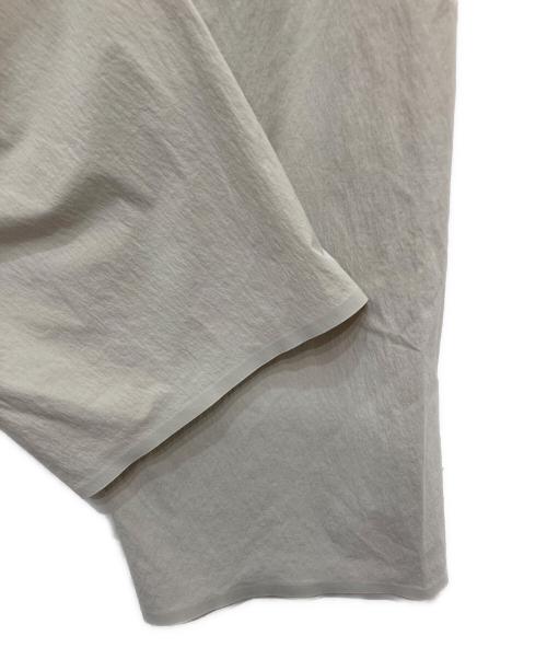 ARC'TERYX VEILANCE（アークテリクスヴェイランス）ARC'TERYX VEILANCE (アークテリクスヴェイランス) SPERE LT CARGO PANT ベージュ サイズ:30の古着・服飾アイテム