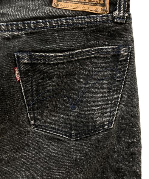 SAMURAI JEANS（サムライジーンズ）SAMURAI JEANS (サムライジーンズ) ボタンフライストレートデニムパンツ ブラック サイズ:31の古着・服飾アイテム