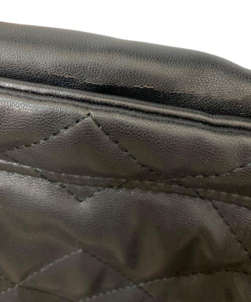 MARC JACOBS（マークジェイコブス）MARC JACOBS (マークジェイコブス) キルティングハンドバッグ ブラックの古着・服飾アイテム