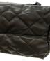 中古・古着 MARC JACOBS (マークジェイコブス) キルティングハンドバッグ ブラック：10000円