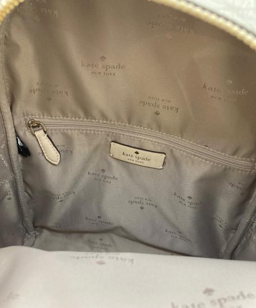 Kate Spade（ケイトスペード）Kate Spade (ケイトスペード) スペード フラワー バックパック ベージュの古着・服飾アイテム
