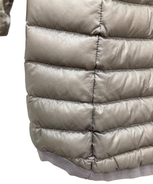 MONCLER（モンクレール）MONCLER (モンクレール) AUBRY/ダウンコート（オーブリーダウンコート） グレー サイズ:2の古着・服飾アイテム
