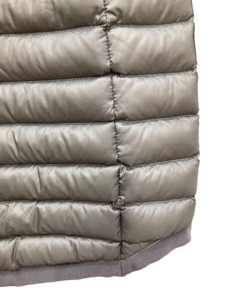 MONCLER（モンクレール）MONCLER (モンクレール) AUBRY/ダウンコート（オーブリーダウンコート） グレー サイズ:2の古着・服飾アイテム