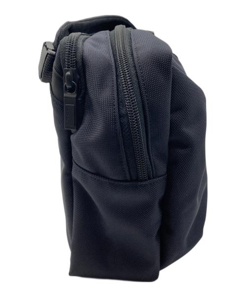 MONOLITH（モノリス）MONOLITH (モノリス) SHOULDER PRO S　ショルダーバッグ ブラックの古着・服飾アイテム