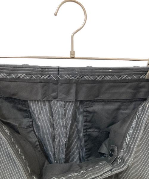 BURBERRY BLACK LABEL（バーバリーブラックレーベル）BURBERRY BLACK LABEL (バーバリーブラックレーベル) ベスト付セットアップスーツ グレー サイズ:42Ｒの古着・服飾アイテム