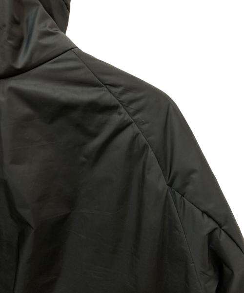 SUPREME（シュプリーム）Supreme (シュプリーム) WINDSTOPPER HOODED JACKET　ウインドストッパーフーデッドジャケット ブラック サイズ:XLの古着・服飾アイテム