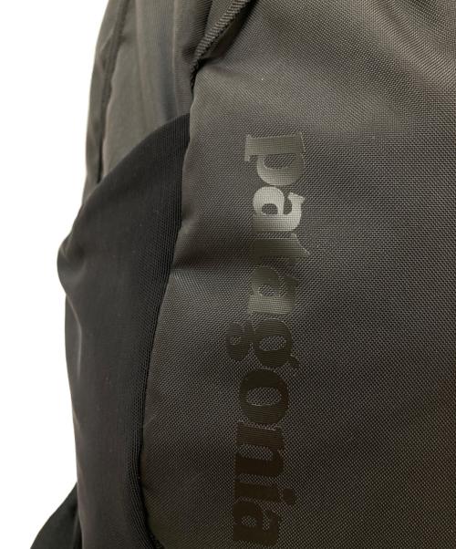 Patagonia（パタゴニア）Patagonia (パタゴニア) Atom Daypack 24L ブラックの古着・服飾アイテム