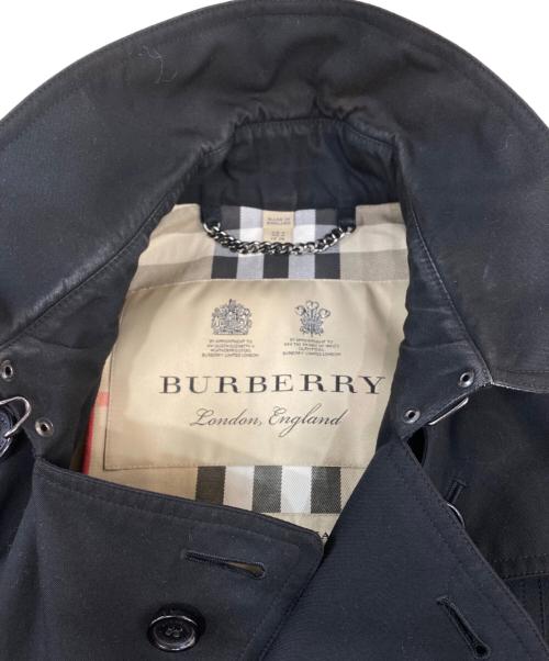 BURBERRY（バーバリー）BURBERRY (バーバリー) ショートトレンチコート ブラック サイズ:38の古着・服飾アイテム