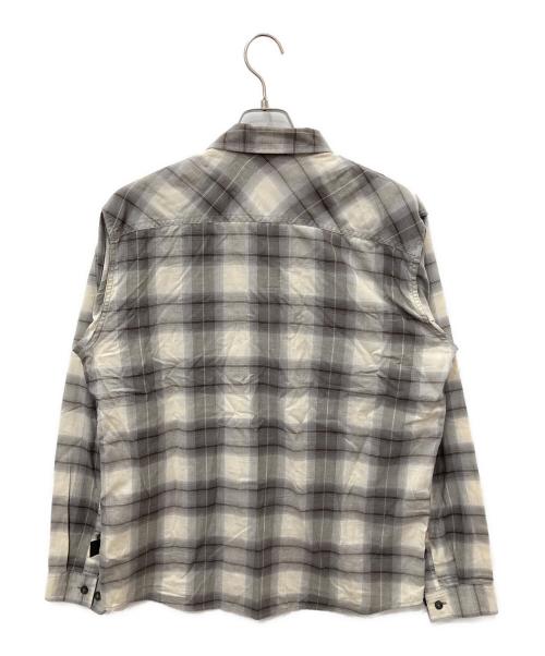 Patagonia（パタゴニア）Patagonia (パタゴニア) M'S L/S BUCKSHOT SHIRT ベージュ サイズ:Mの古着・服飾アイテム