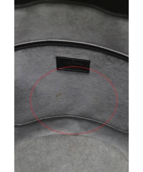 LOUIS VUITTON（ルイ ヴィトン）LOUIS VUITTON (ルイ・ヴィトン) ハンドバッグ ブラック エピ M54522 VI0929の古着・服飾アイテム