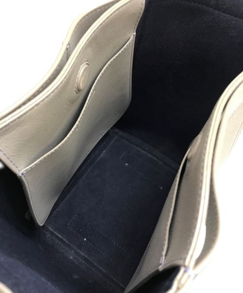 J&M DAVIDSON（ジェイ＆エム デヴィッドソン）J&M DAVIDSON (ジェイ＆エム デヴィッドソン) スモールトンショルダーバッグ グレーの古着・服飾アイテム