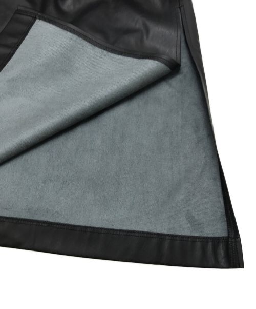 CITYSHOP（シティショップ）CITYSHOP (シティショップ) FAUX LEATHER DRESS 2：ワンピース（フェイクレザードレス） ブラック サイズ:36 未使用品の古着・服飾アイテム