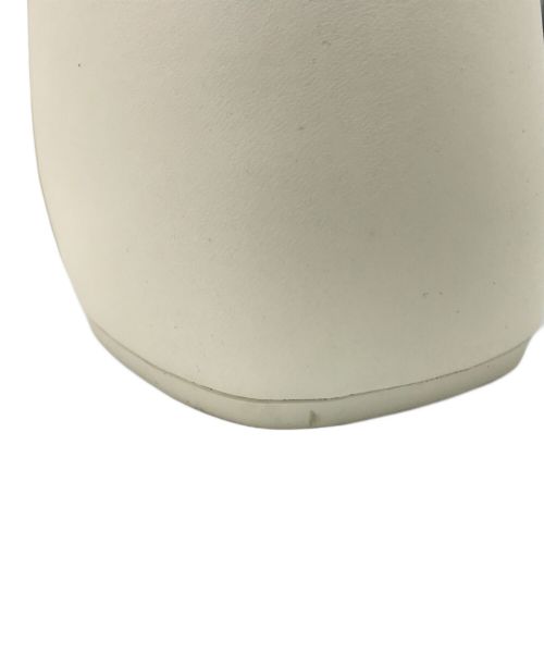 CHARLES & KEITH（チャールズアンドキース）CHARLES & KEITH (チャールズ＆キース) ネリッサ チューブラープラットフォームサンダル ホワイト サイズ:41の古着・服飾アイテム