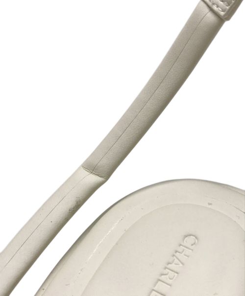 CHARLES & KEITH（チャールズアンドキース）CHARLES & KEITH (チャールズ＆キース) ネリッサ チューブラープラットフォームサンダル ホワイト サイズ:41の古着・服飾アイテム