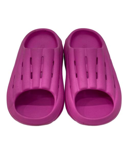 UGG（アグ）UGG (アグ) サンダル ピンク サイズ:W10の古着・服飾アイテム