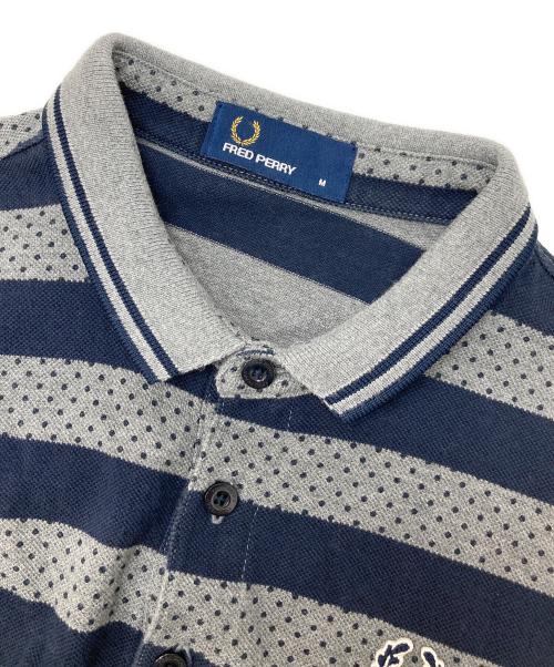 FRED PERRY（フレッドペリー）FRED PERRY (フレッドペリー) ボーダーポロシャツ グレー サイズ:Mの古着・服飾アイテム