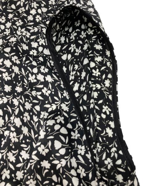 UNITED ARROWS TOKYO（ユナイテッドアローズトウキョウ）UNITED ARROWS TOKYO (ユナイテッドアローズトウキョウ) フラワープリントブラウス ブラック サイズ:FREE 未使用品の古着・服飾アイテム