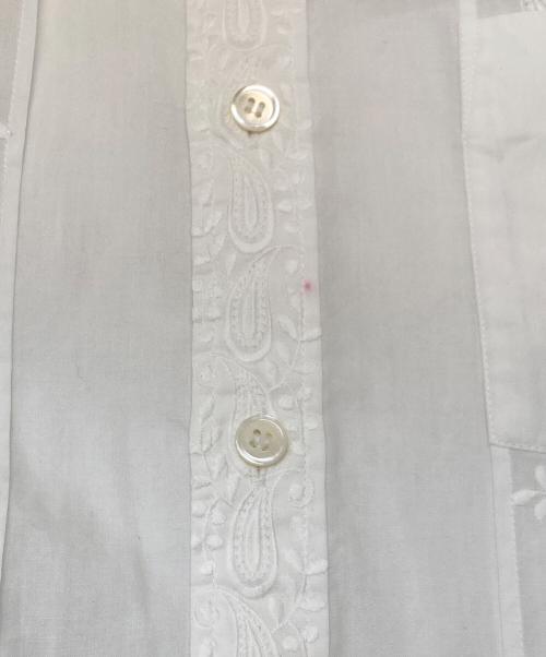 tricot COMME des GARCONS（トリココムデギャルソン）tricot COMME des GARCONS (トリココムデギャルソン) 刺繍シャツ ホワイト サイズ:Mの古着・服飾アイテム