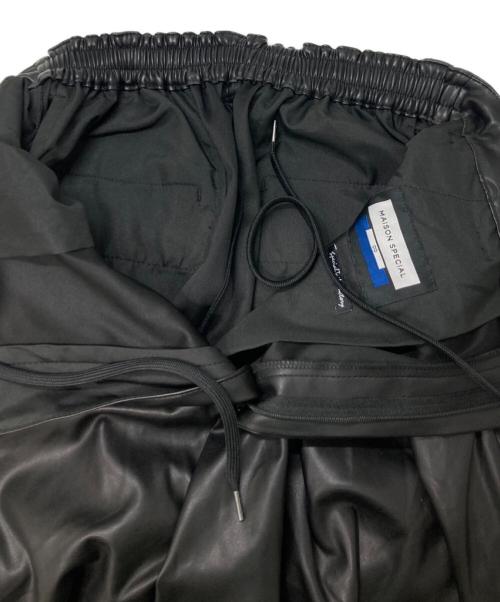 MAISON SPECIAL（メゾンスペシャル）MAISON SPECIAL (メゾンスペシャル) ロイヤルレザー2タックイージープライムワイドショーツ ブラック サイズ:Sの古着・服飾アイテム