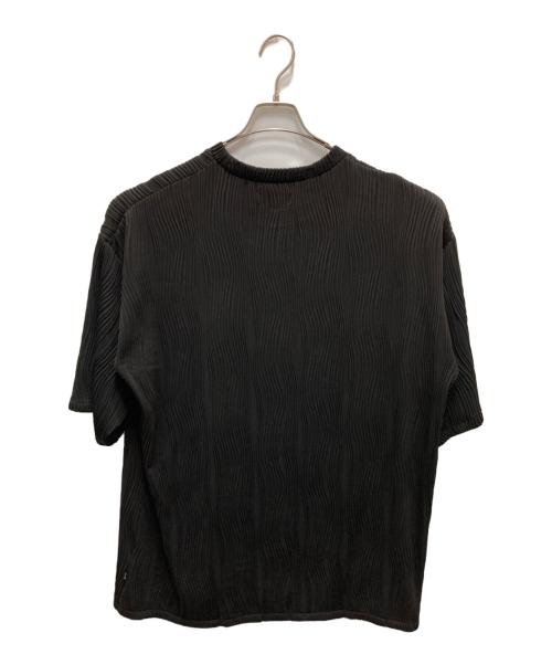 glamb（グラム）glamb (グラム) ウィロークレープＴシャツ ブラック サイズ:Mの古着・服飾アイテム