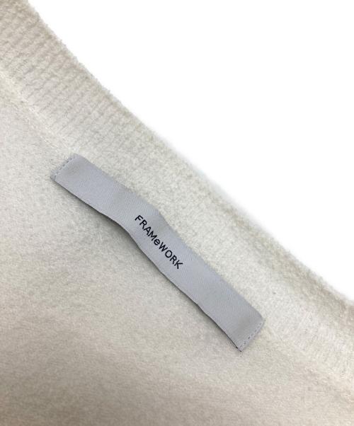 FRAMeWORK（フレームワーク）FRAMeWORK (フレームワーク) コットンループVネックプルオーバー ホワイト サイズ:不明（実寸参照）の古着・服飾アイテム