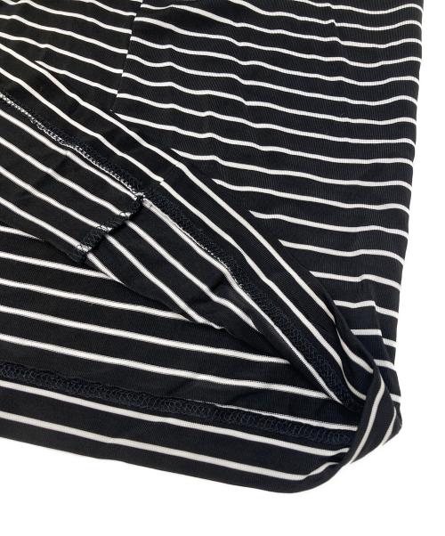 MM6 Maison Margiela（エムエムシックスメゾンマルジェラ）MM6 Maison Margiela (エムエムシックスメゾンマルジェラ) アシンメトリーワンピース ブラック サイズ:XSの古着・服飾アイテム