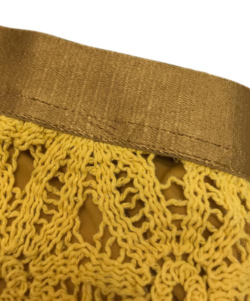 MACPHEE（マカフィー）MACPHEE (マカフィー) クロシェットレース ソフトフレアパンツ イエロー サイズ:34 未使用品の古着・服飾アイテム