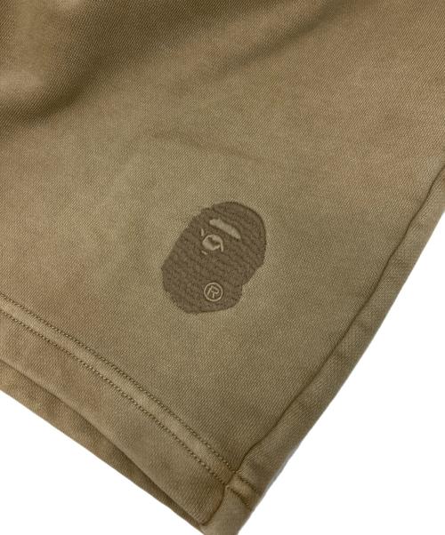 A BATHING APE（ア ベイシング エイプ）A BATHING APE (ア ベイシング エイプ) embroidered-logo cotton shorts / エンブロイダードロゴコットンショーツ ベージュ サイズ:XLの古着・服飾アイテム