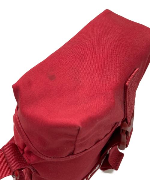 SUPREME（シュプリーム）SUPREME (シュプリーム) ショルダーバッグ レッドの古着・服飾アイテム