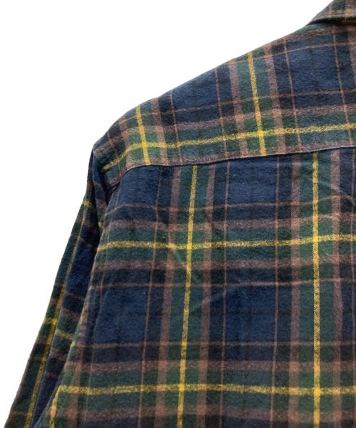 WHITE MOUNTAINEERING（ホワイトマウンテ二アニング）WHITE MOUNTAINEERING (ホワイトマウンテ二アニング) シャツ ネイビー サイズ:3の古着・服飾アイテム