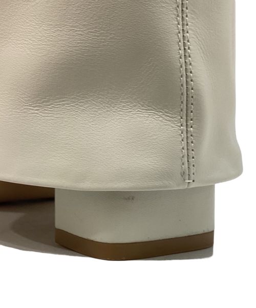 SOL SANA（ソルサナ）SOL SANA (ソルサナ) ブーツ ホワイト サイズ:39の古着・服飾アイテム