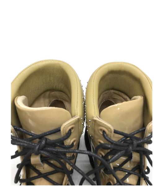 SOL SANA（ソルサナ）SOL SANA (ソルサナ) スタッズブーツ ベージュ サイズ:38の古着・服飾アイテム