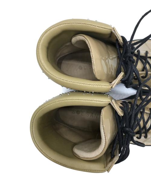 SOL SANA（ソルサナ）SOL SANA (ソルサナ) スタッズブーツ ベージュ サイズ:38の古着・服飾アイテム